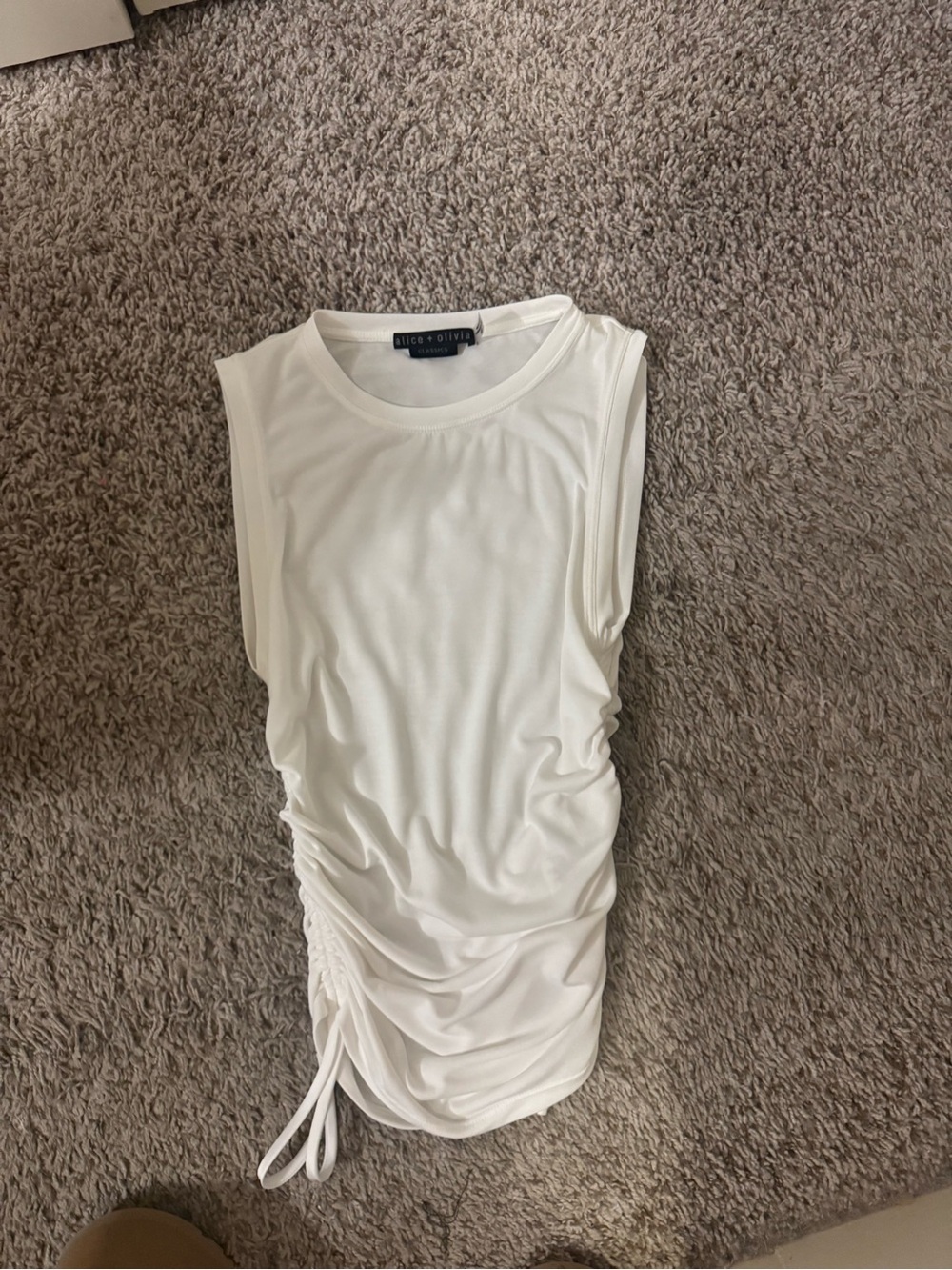 Alice and olivia top size xs